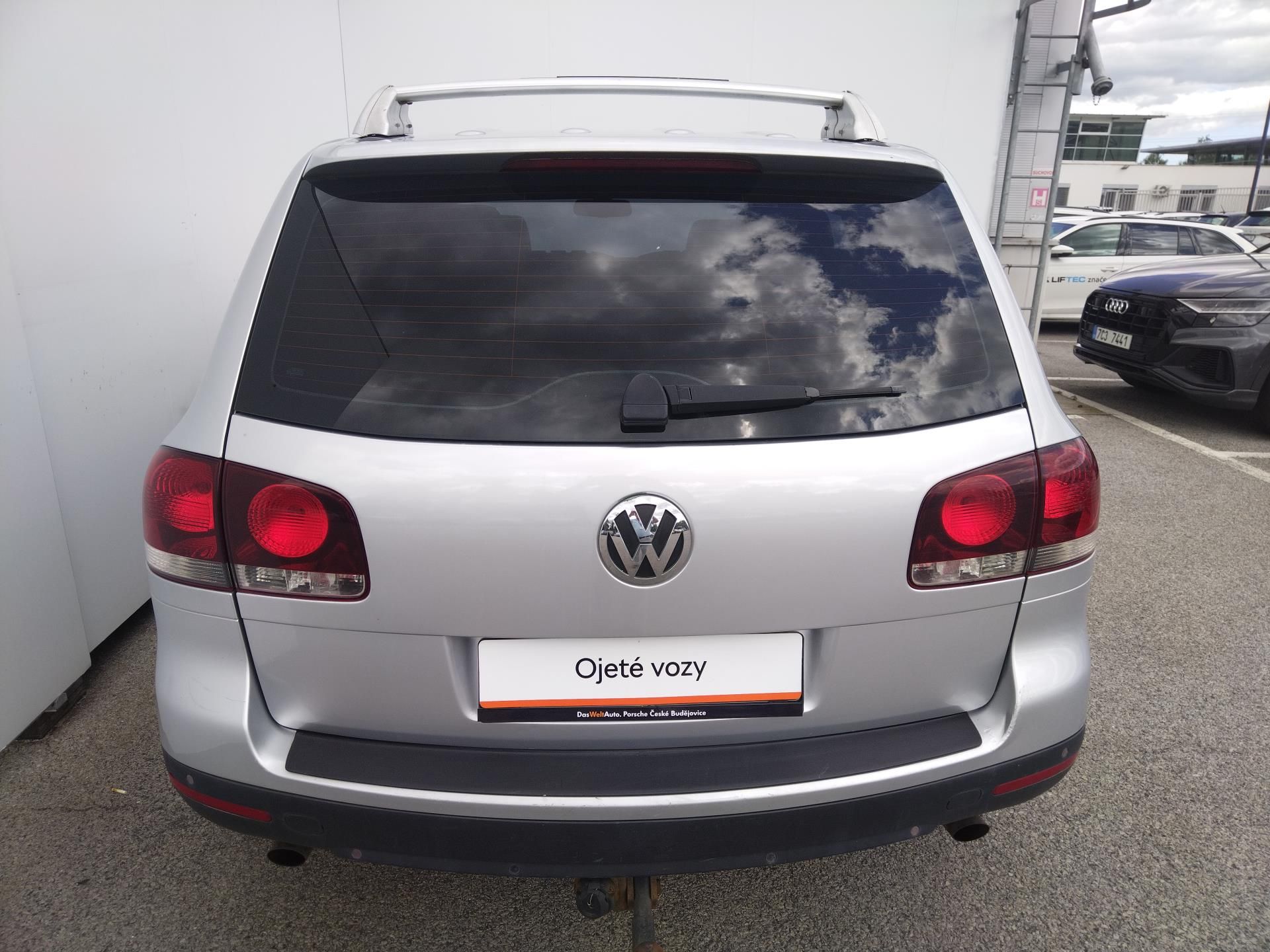 Volkswagen Touareg, 3,0 TDI - fotka 6