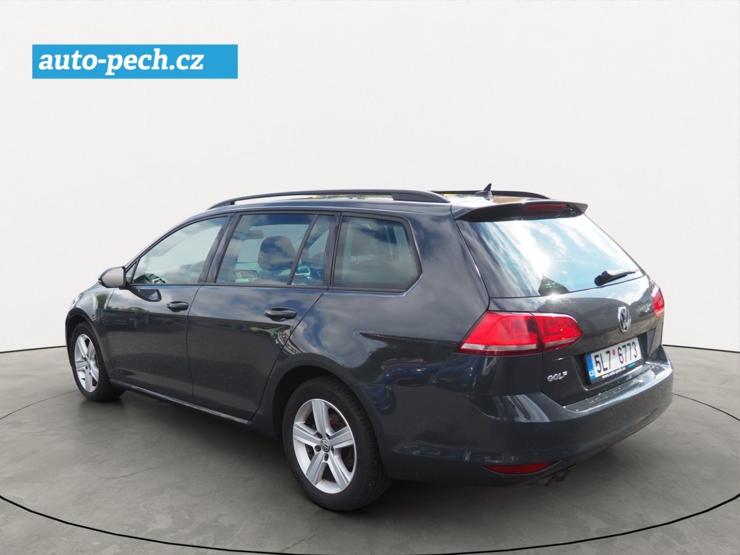Volkswagen Golf Variant, 2.0 TDI, 110 kW, Navi - fotka 2
