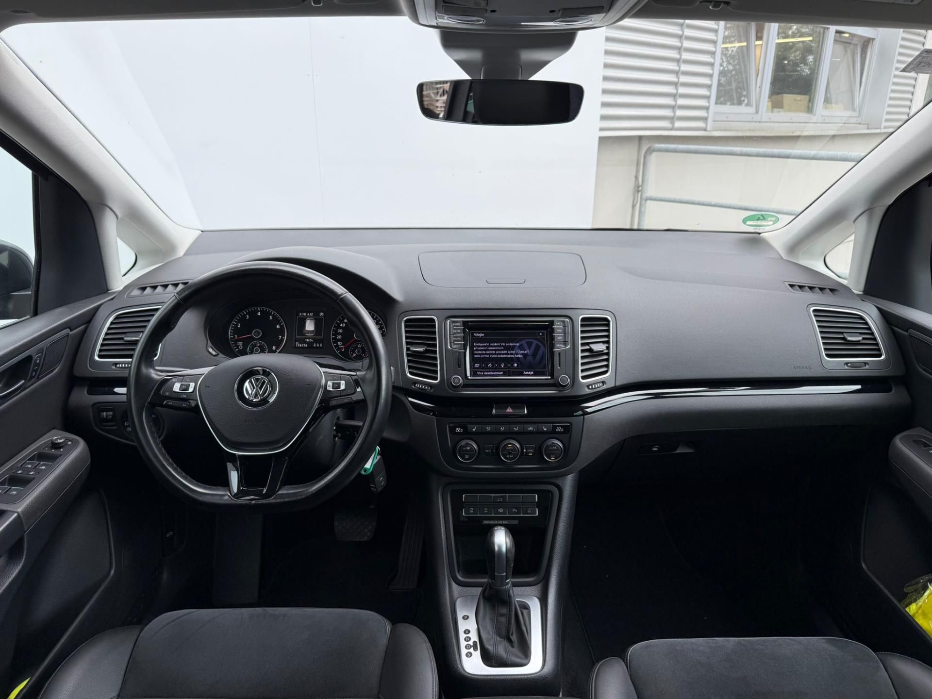 Volkswagen Sharan, Highline 1.4TSI 110 kW DSG - fotka 5