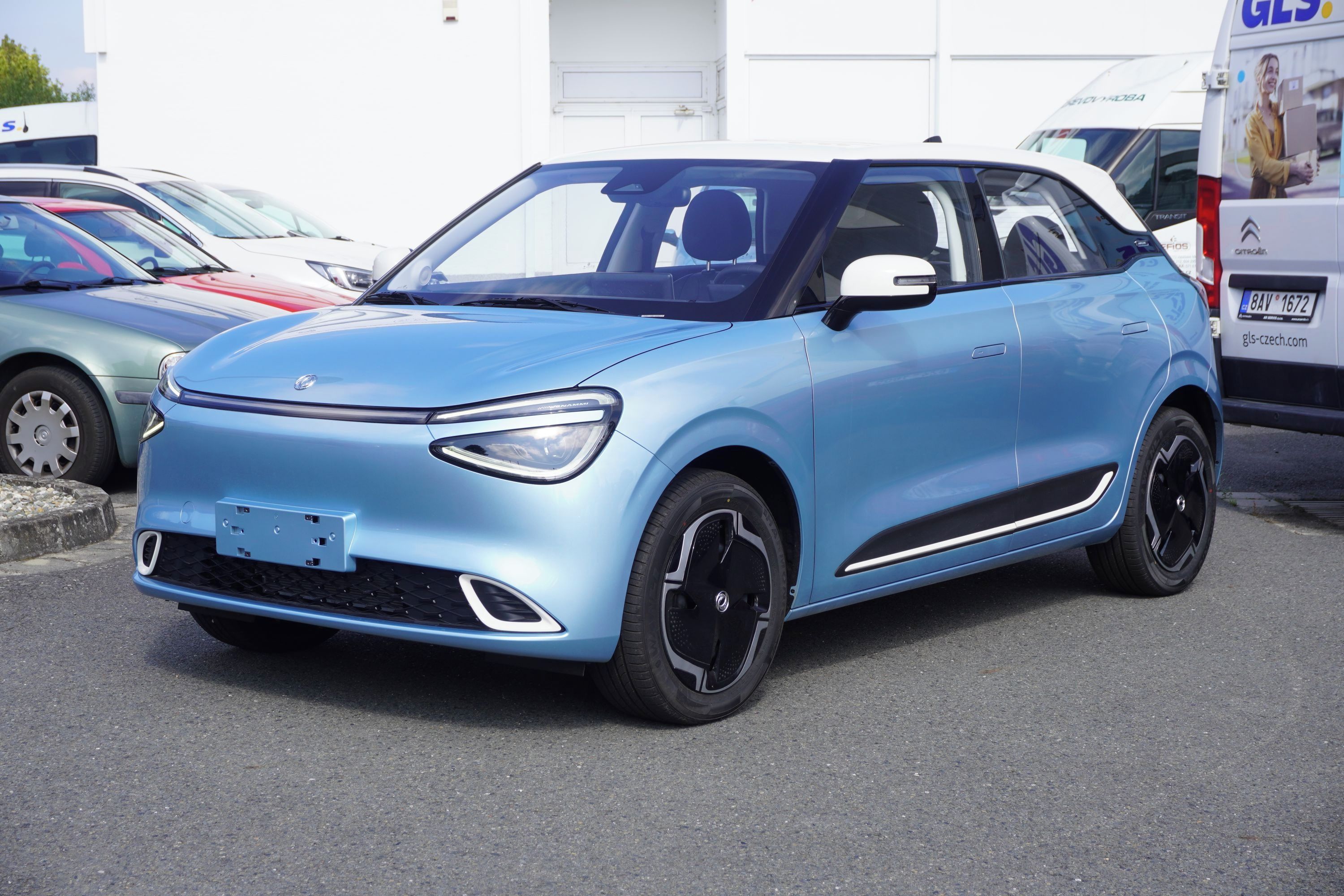 Dongfeng Box, E2