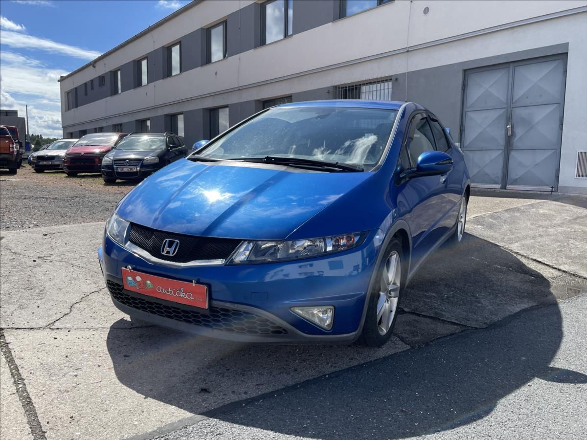 Honda Civic, 2,2 CTDi*103kW*Pravidelný serv