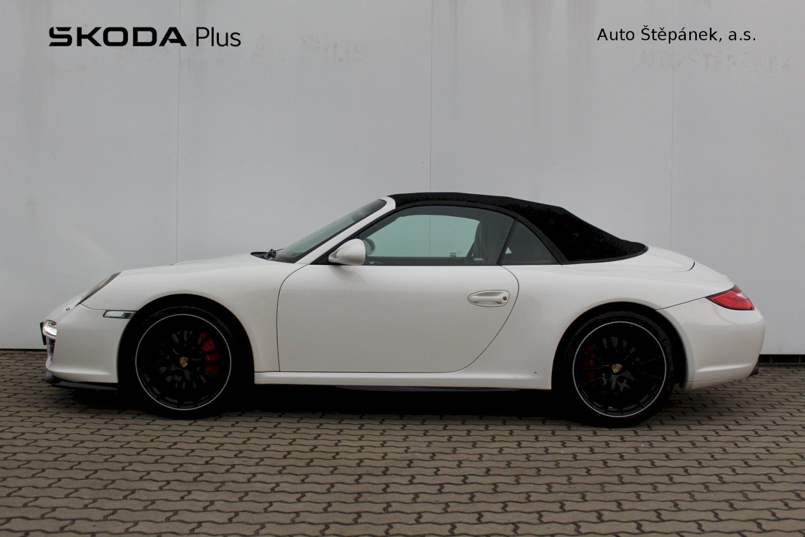 Porsche 911, Carrera 4S Cabrio - fotka 3