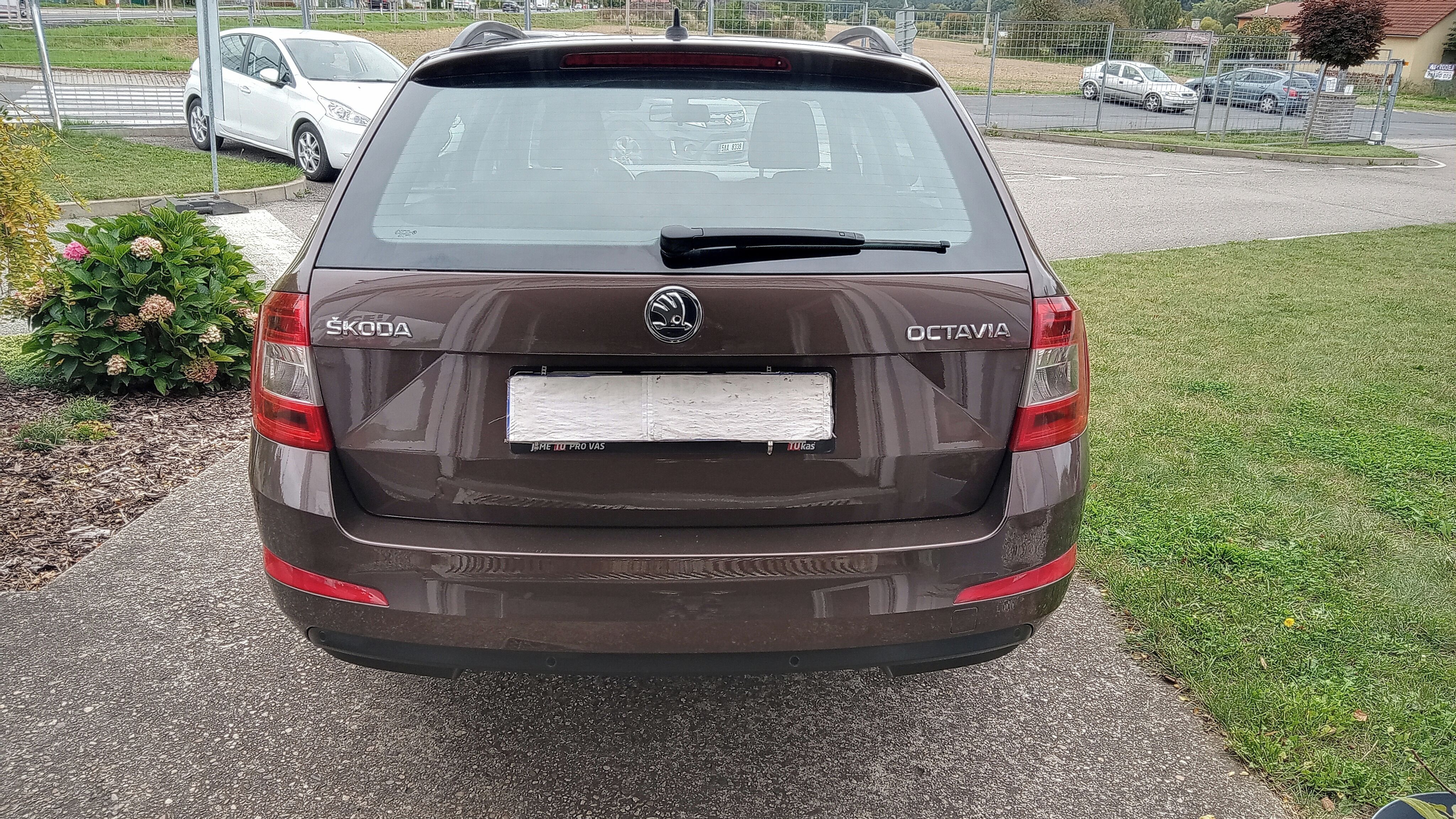 Škoda Octavia, 1.MAJITEL,SERVISOVÁNO - fotka 5
