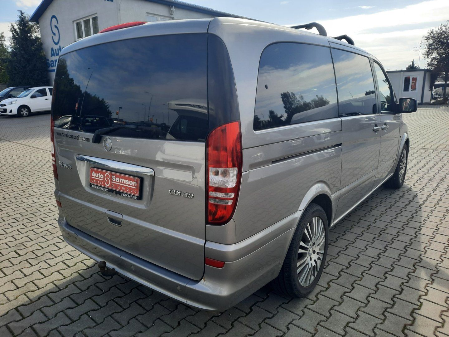 Mercedes-Benz Viano, 3.0 CDI 165kW *TREND*8 MÍST* - fotka 5