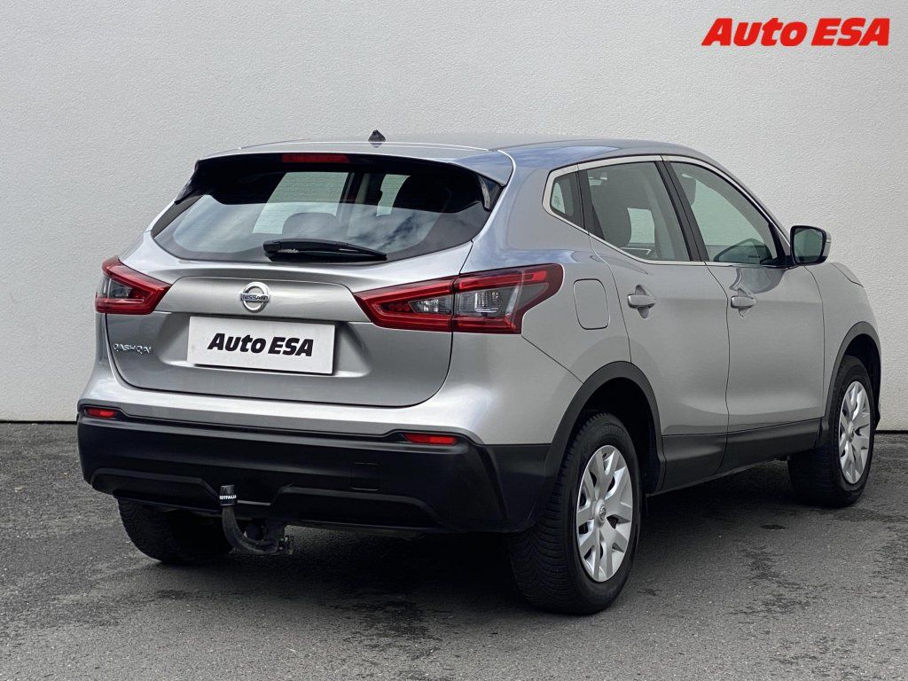 Nissan Qashqai, 1.5dCi,Visia,TZ - fotka 4
