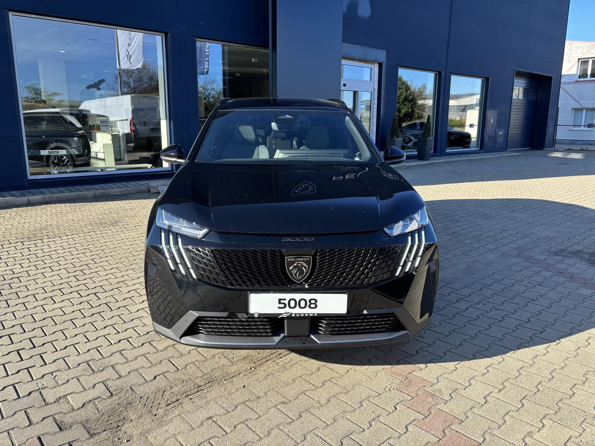 Peugeot 5008, ALLURE Hybrid 145 e-DCS6 - fotka 2