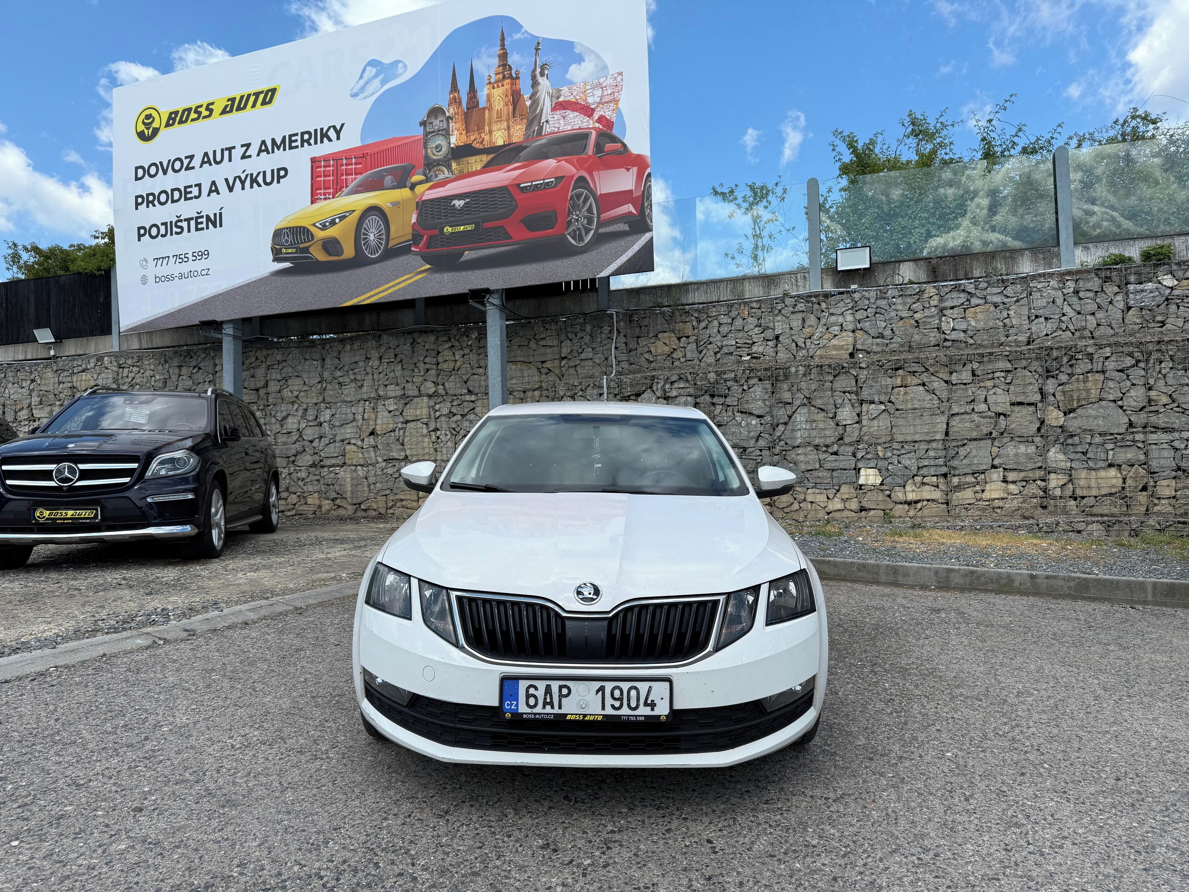 Škoda Octavia, Škoda Octavia 2017 1.6 - fotka 2