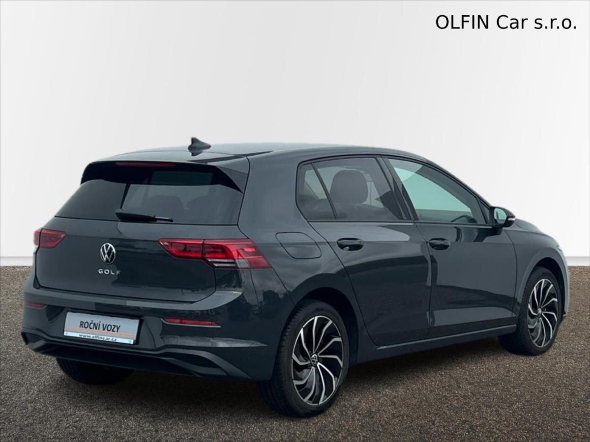 Volkswagen Golf, 1,0 TSi 81kW LIFE  8 - fotka 2