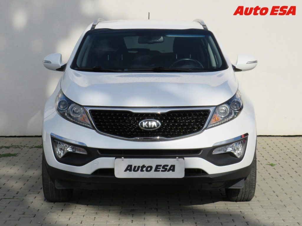 Kia Sportage, 1.6GDi,2.maj,ČR,AC - fotka 2