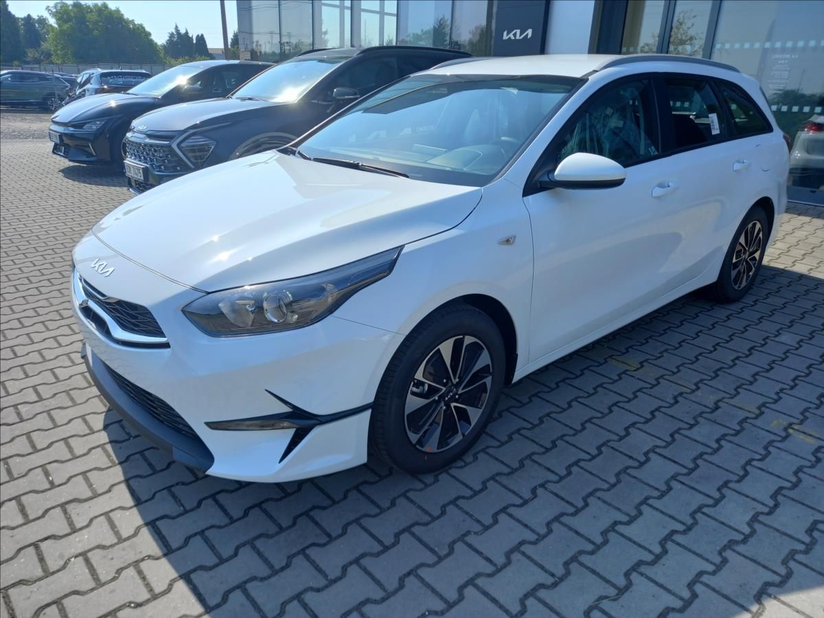 Kia Cee´d, 1,5 T-GDi 7DCT Spin 2025 - fotka 2