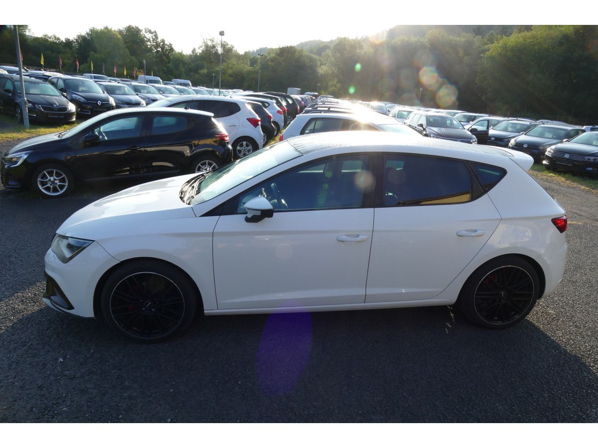 Seat Leon, 2,0TDI FR 110KW - fotka 4