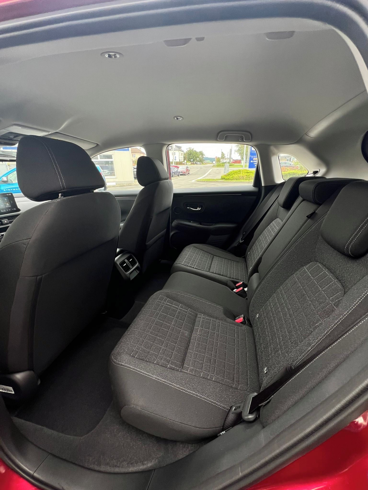 Honda ZR-V, 2.0 e:HEV ELEGANCE - fotka 5