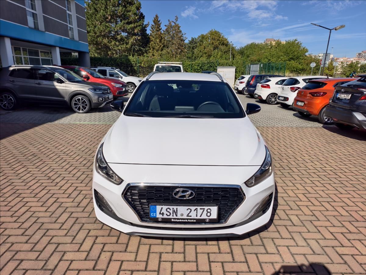 Hyundai i30, 1,4 T-GDi Comfort GO - fotka 3