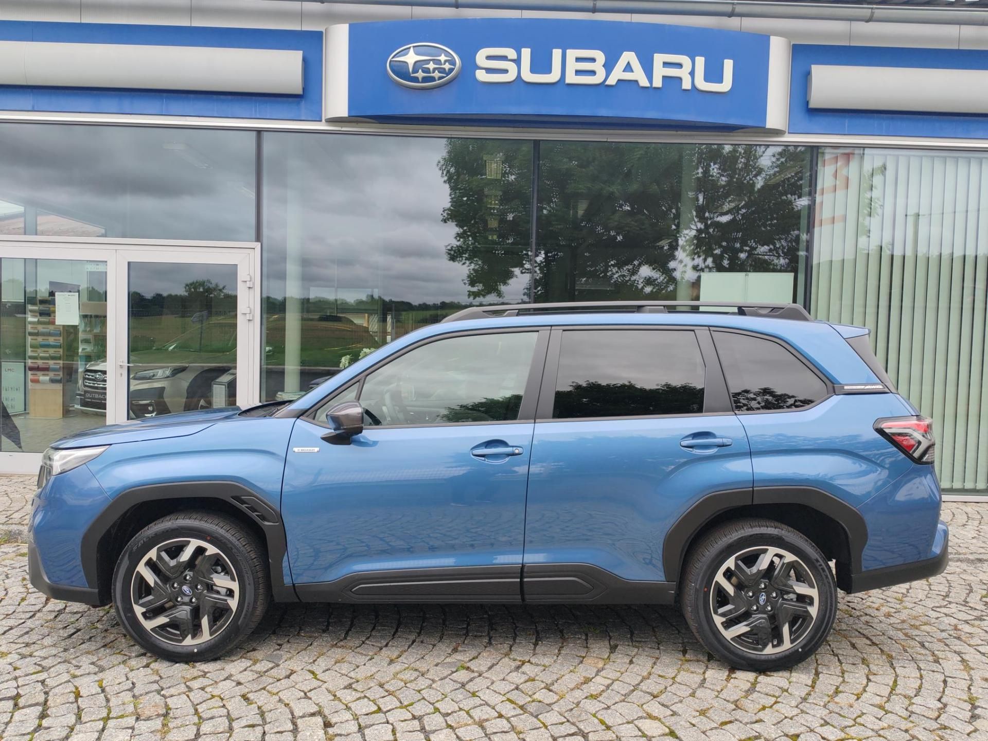 Subaru Forester, 2.0 Comfort 4x4 - fotka 4