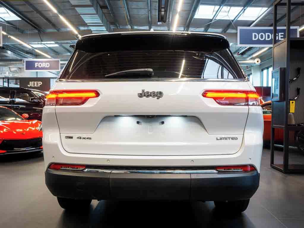 Jeep Grand Cherokee, 3.6 Limited L 4x4 Luxury 7míst - fotka 5