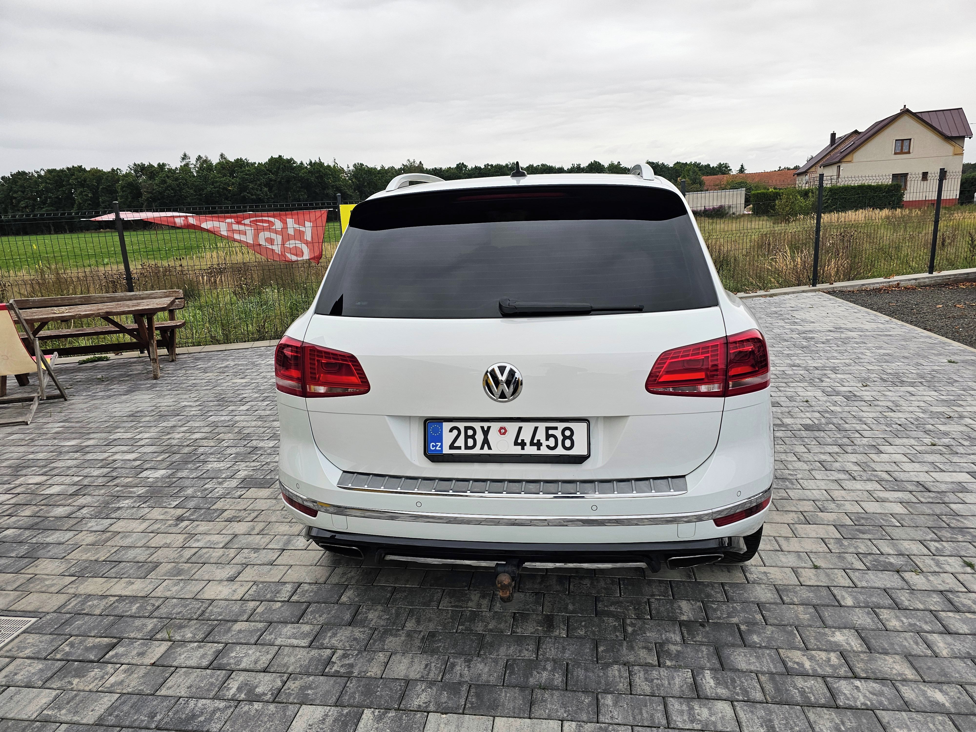 Volkswagen Touareg, 3.0TDI 193kW, R-Line - fotka 6