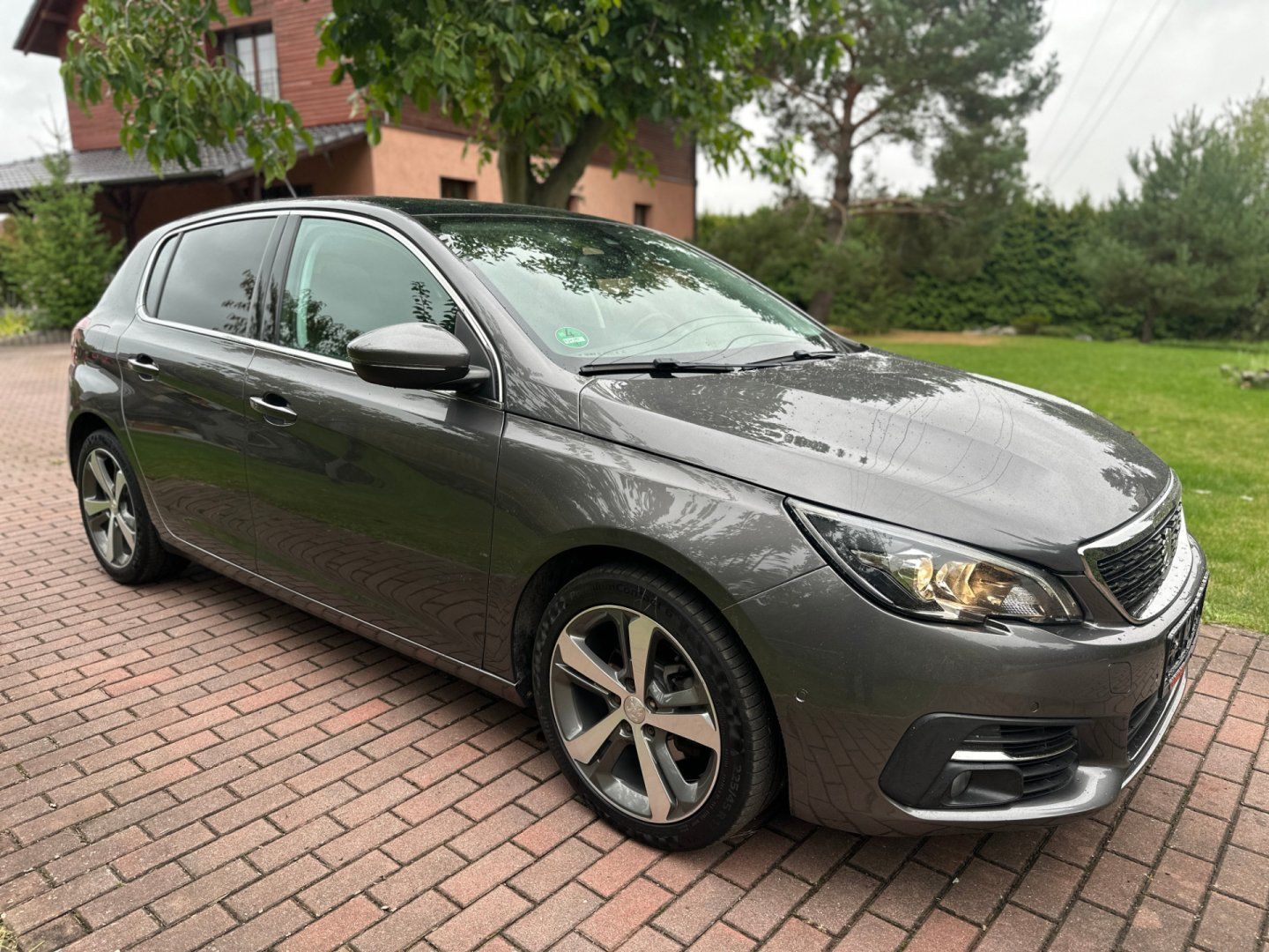 Peugeot 308, 1.2T 96kw