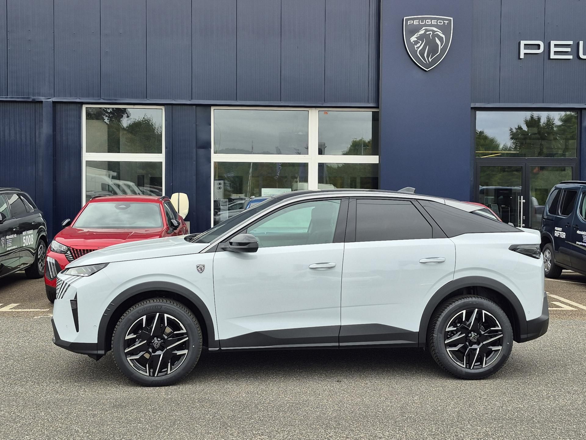 Peugeot 3008, GT Hybrid 145 e-DCS6 - fotka 2