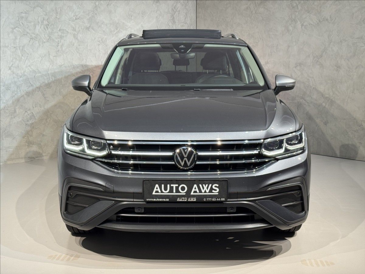 Volkswagen Tiguan Allspace, 2,0 TDi  DSG Life Virtual LED - fotka 2