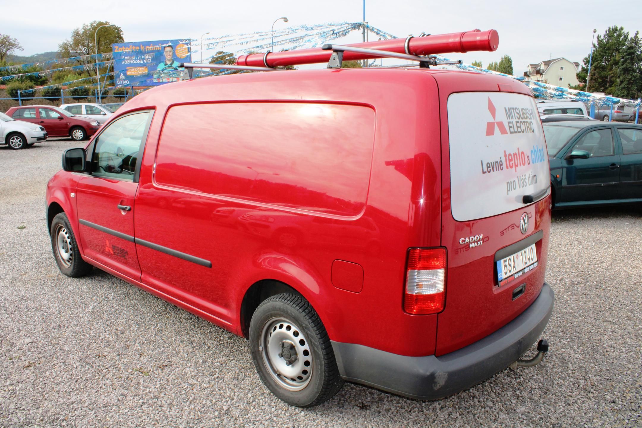 Volkswagen Caddy, 1,9TDI MAXI ÚPRAVA NA OBYTNÉ - fotka 5