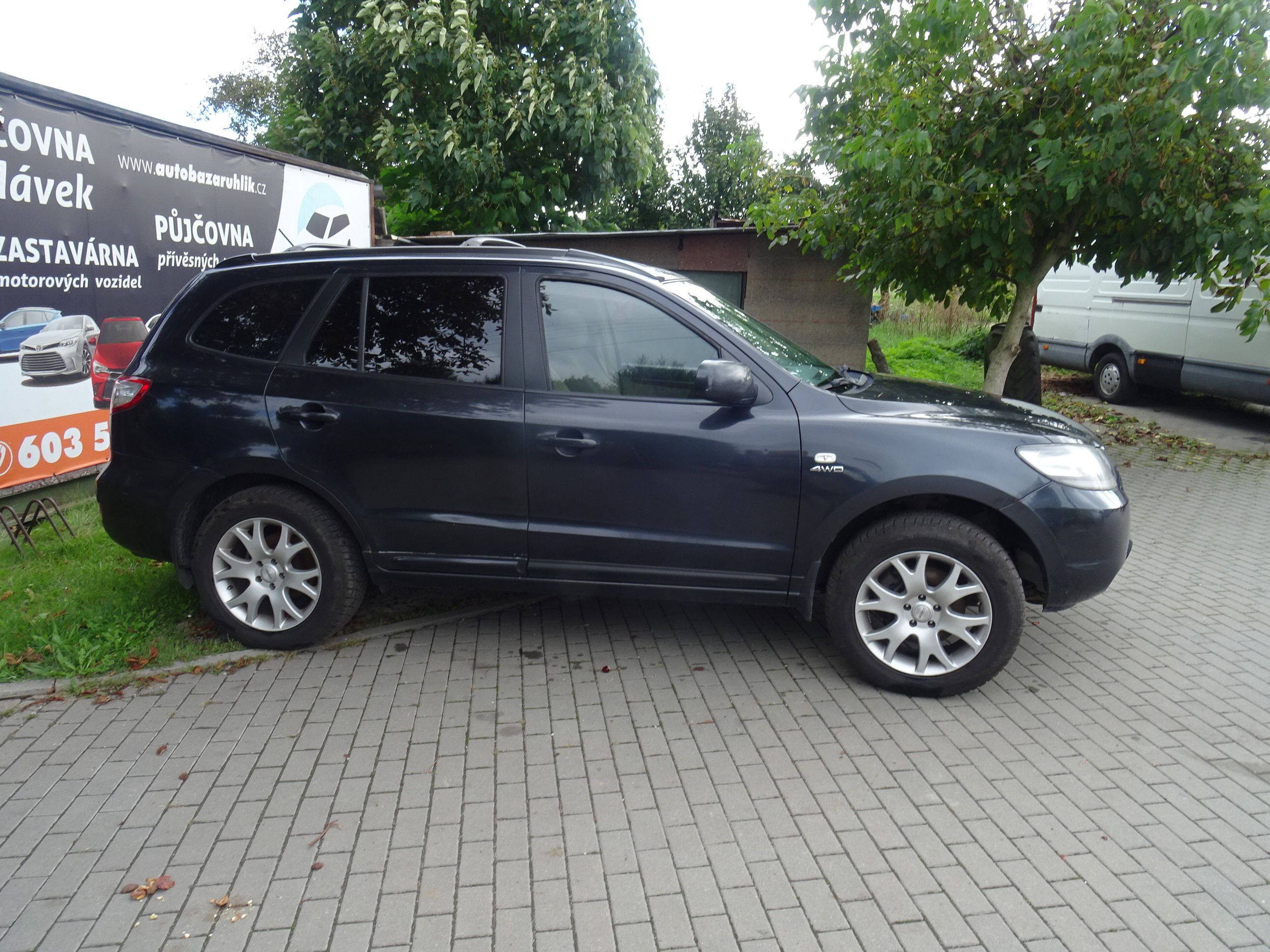 Hyundai Santa Fe, 2.2 CRDI 4X4 - fotka 3