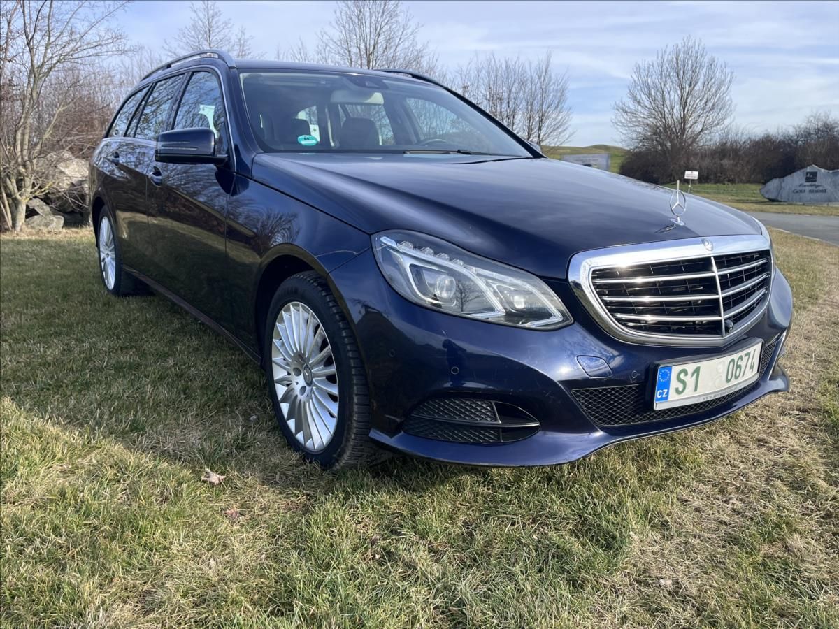 Mercedes-Benz Třídy E, 350CDI 4matic,vzduch,190kW - fotka 2