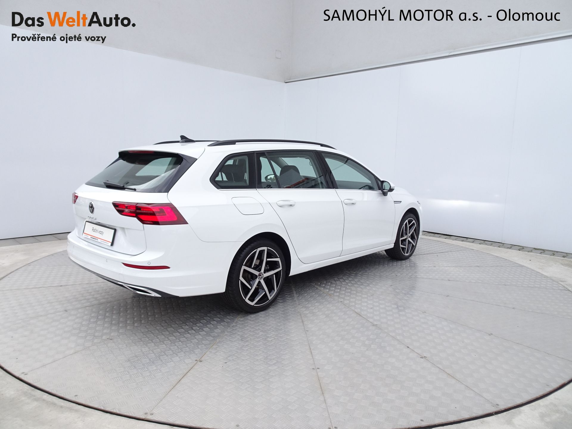 Volkswagen Golf Variant, 2.0TDI BMT DSG Style - fotka 2