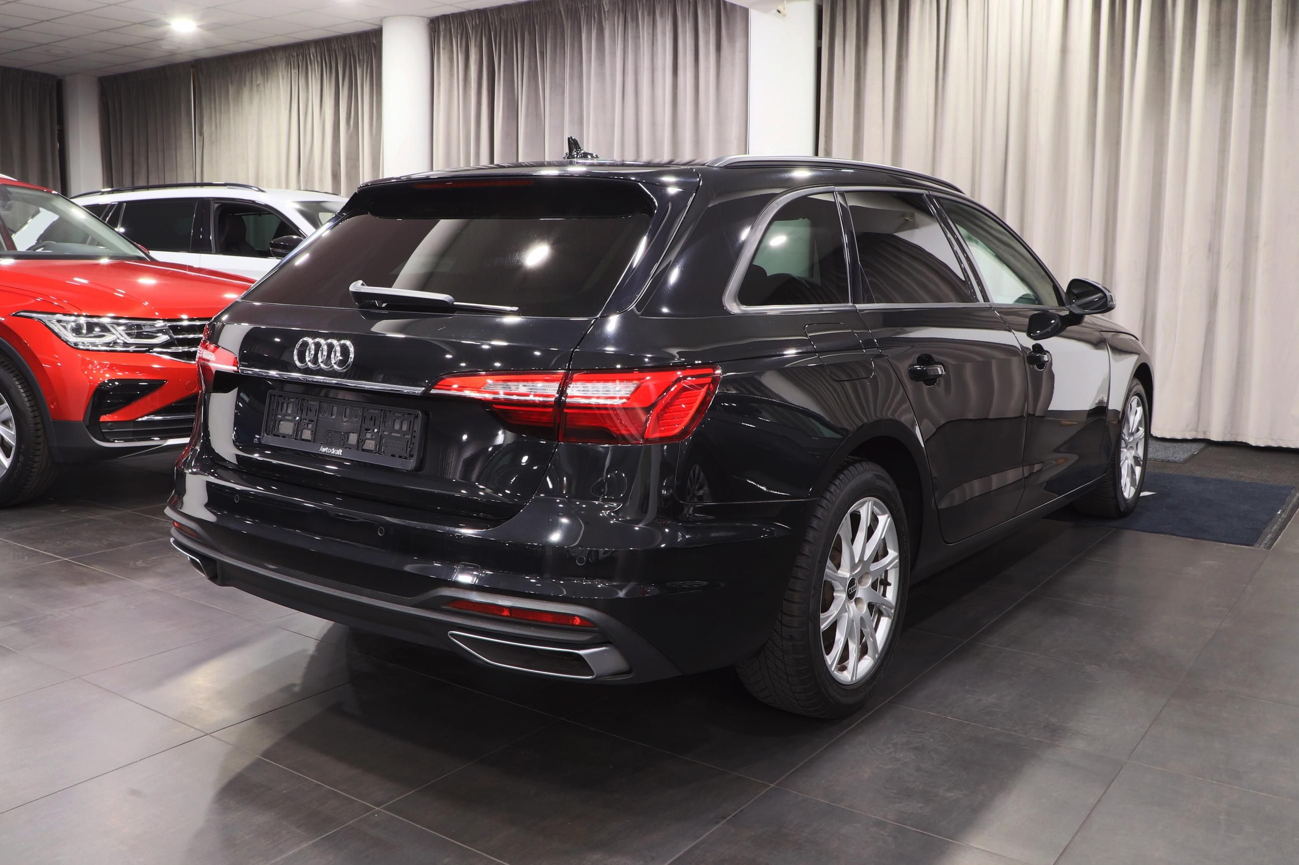 Audi A4 Avant, 2 roky plná záruka v ceně - fotka 3