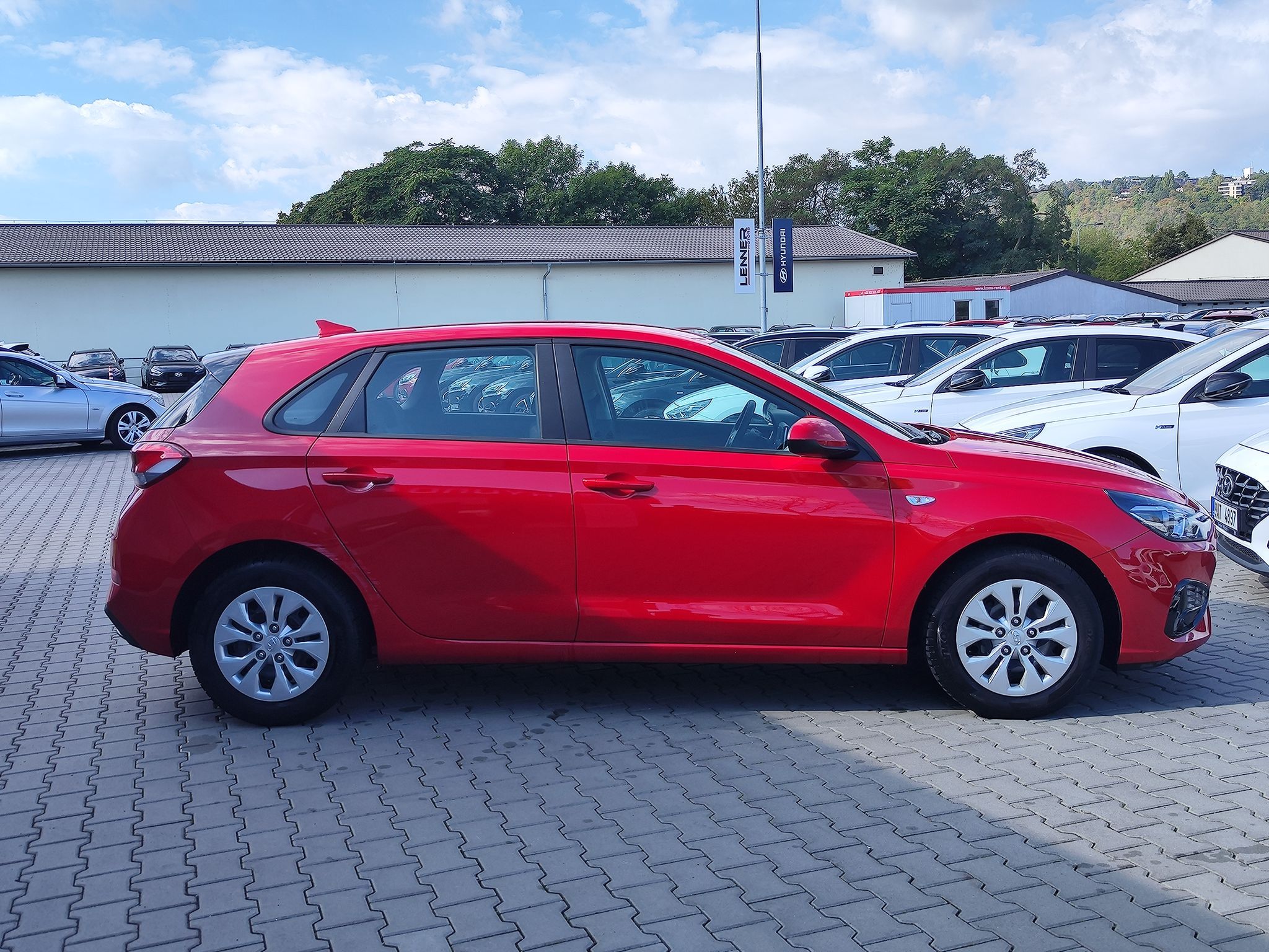 Hyundai i30, 1.5i/81kW - fotka 4