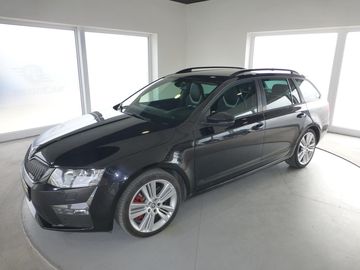 RS 2,0TDI-135KW*XENONY*