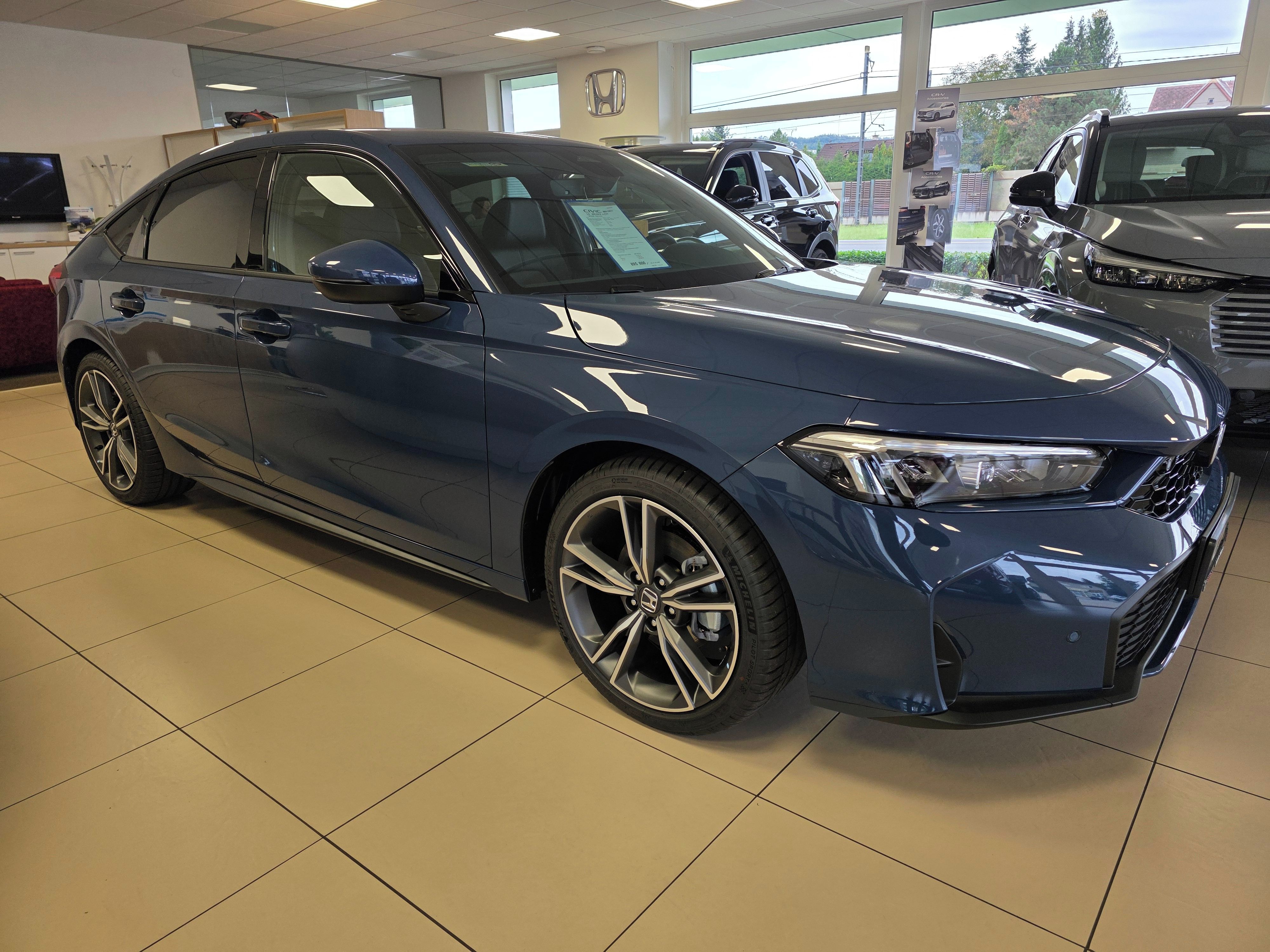 Honda Civic, 5D 2,0 e:HEV Advance - fotka 6