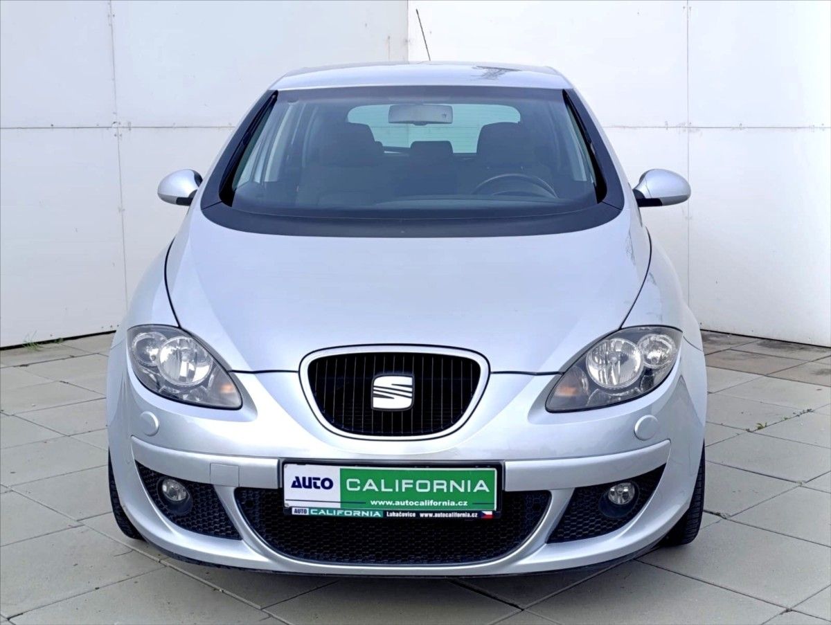 Seat Altea, 1,9 TDi DSG Aut.Klima Tempomat - fotka 3