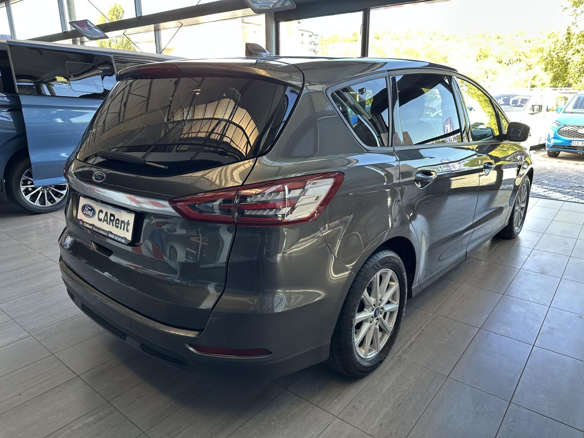 Ford S-MAX, Business 2.0EB 150k aut 7míst - fotka 4