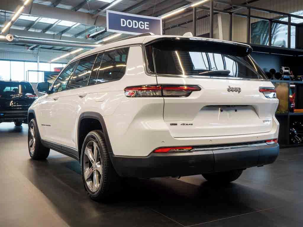 Jeep Grand Cherokee, 3.6 Limited L 4x4 Luxury 7míst - fotka 3