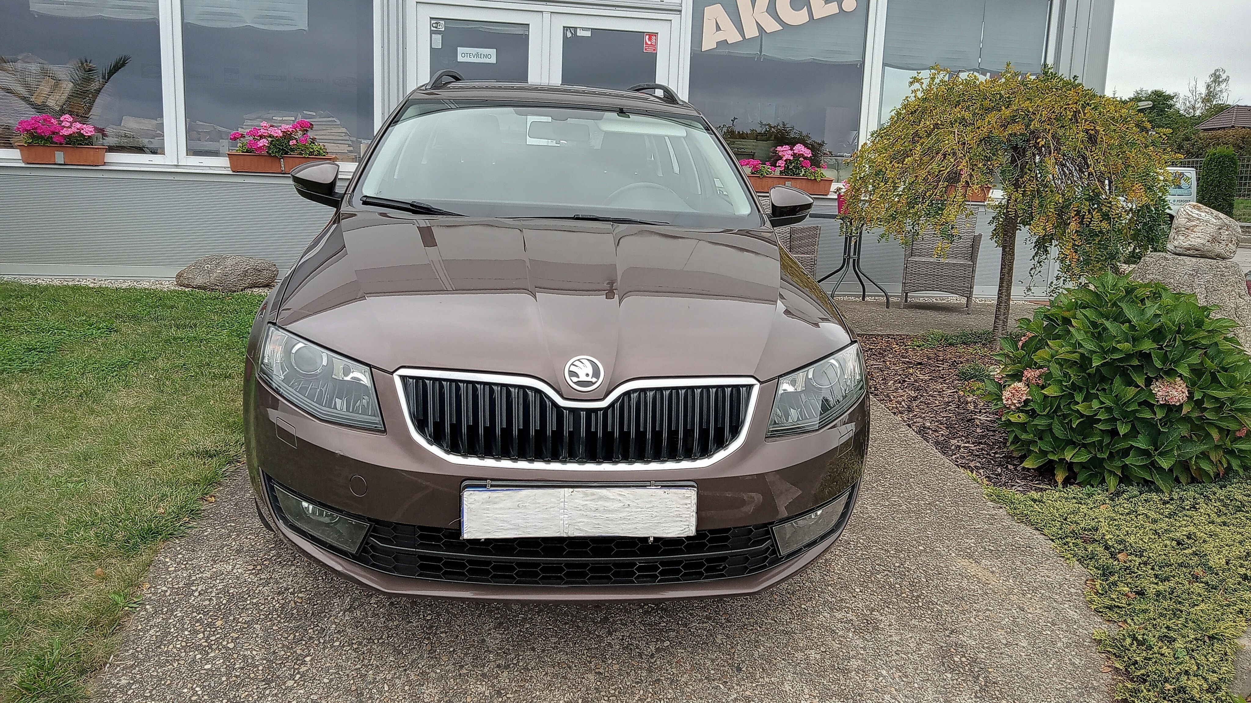Škoda Octavia, 1.MAJITEL,SERVISOVÁNO - fotka 2