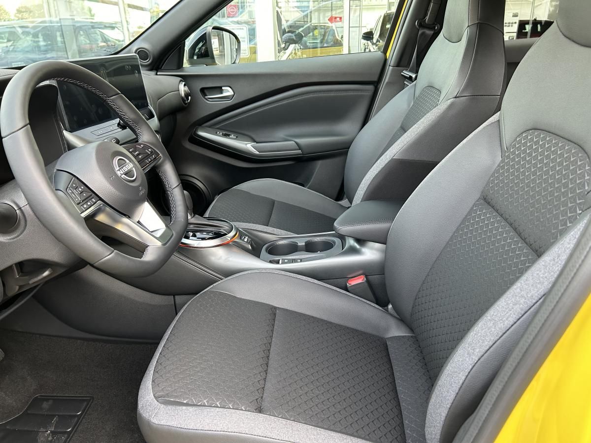 Nissan Juke, 1.0 DIG-T 114 Autom N-CONNECTA - fotka 5