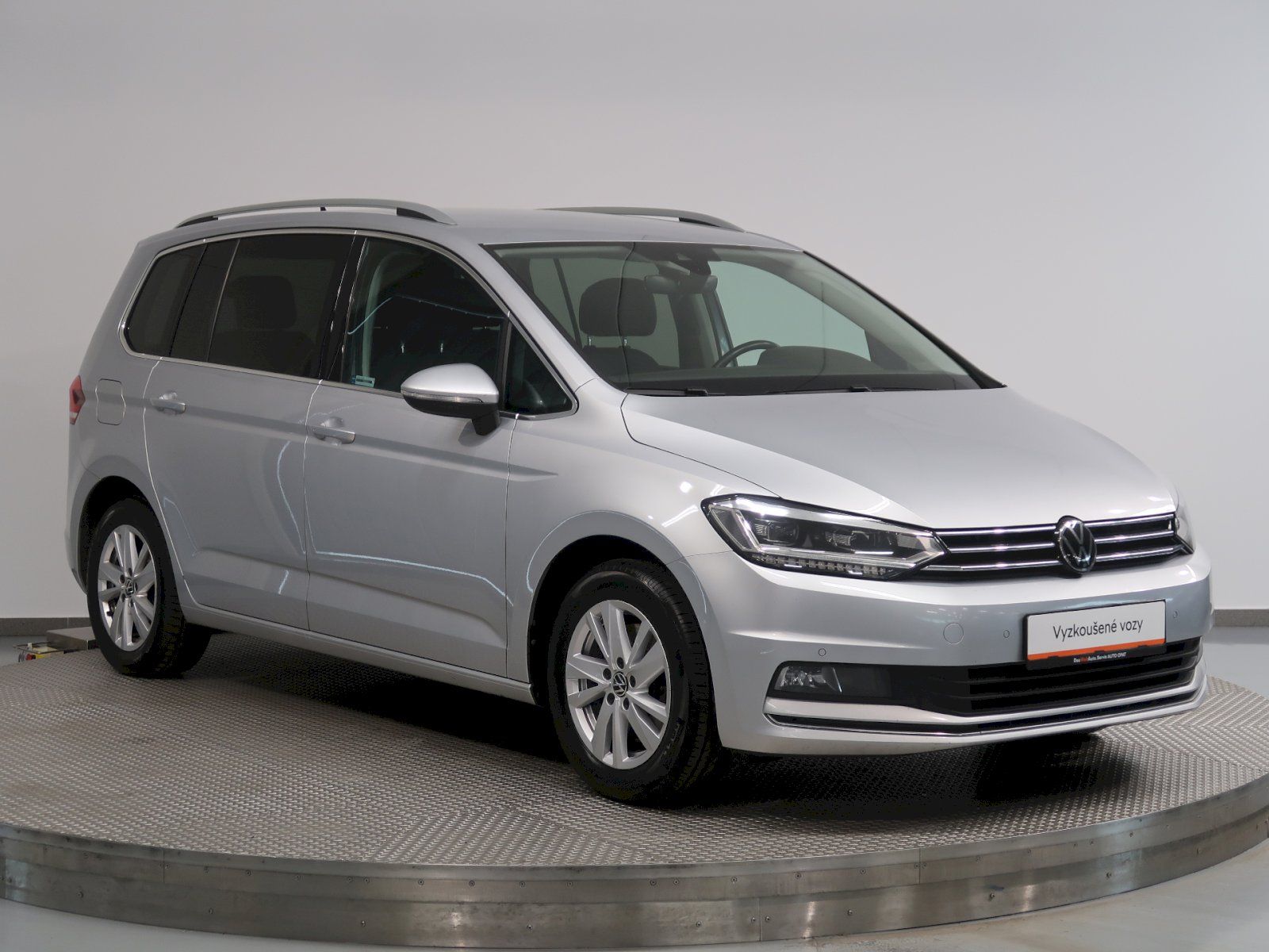 Volkswagen Touran, HIGHLINE 1.5TSI EVO 110KW - fotka 6