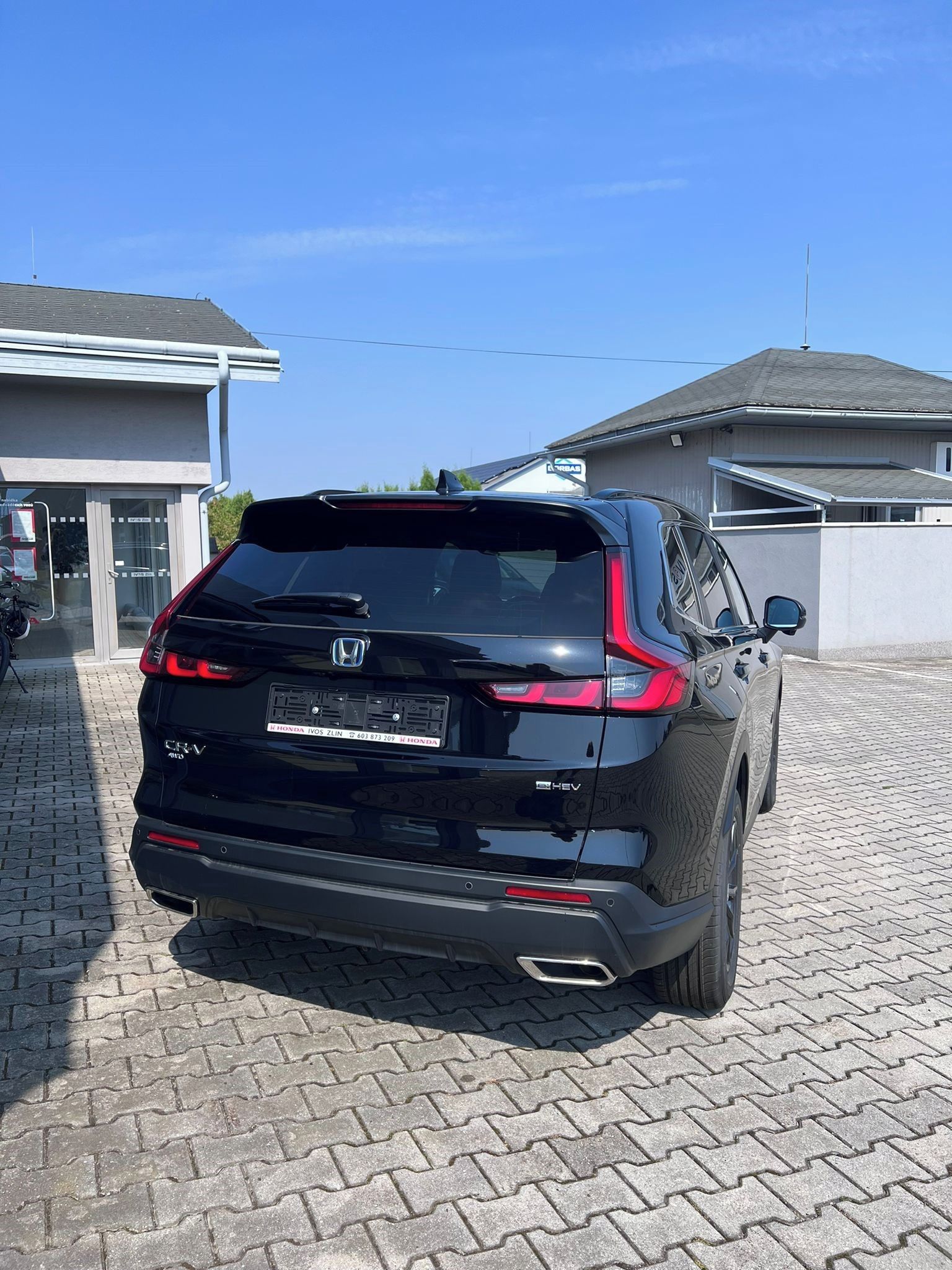 Honda CR-V, 2.0 e:HEV 4WD ADVANCE - fotka 3