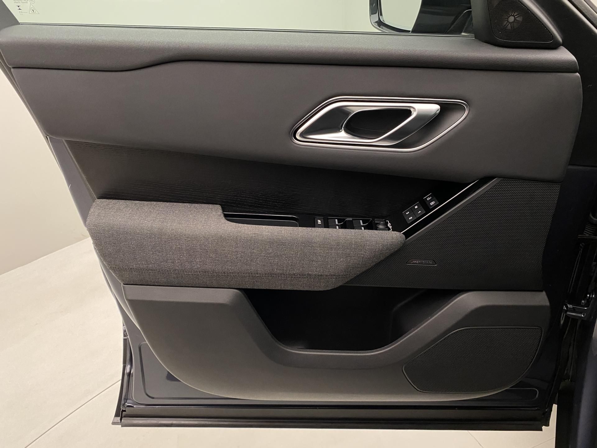 Land Rover Range Rover Velar, P400e DYNAMIC HSE AWD AUT - fotka 6