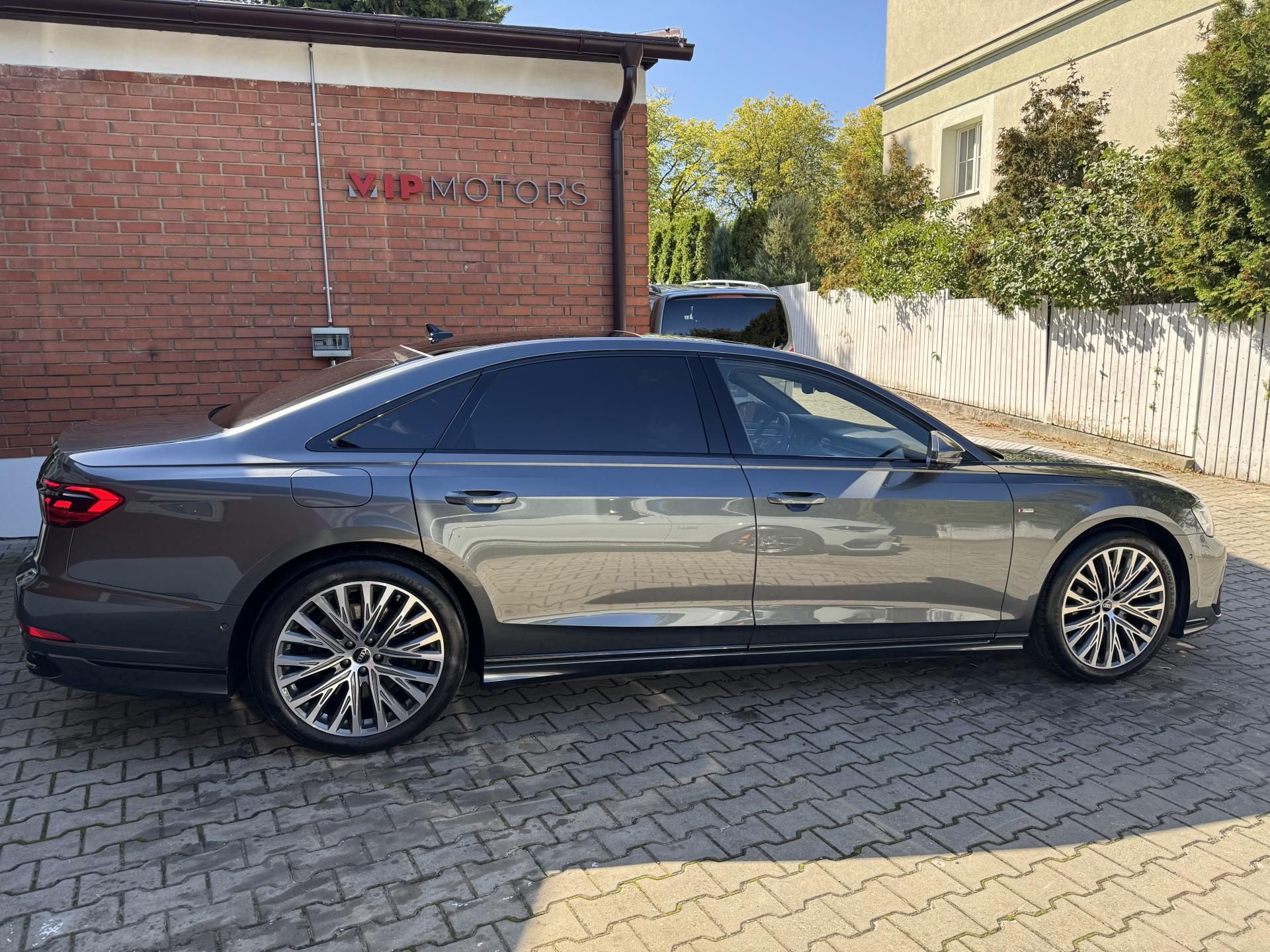 Audi A8, A8L-60TFSIe-EXCLUSIVE-B&O-R20 - fotka 5