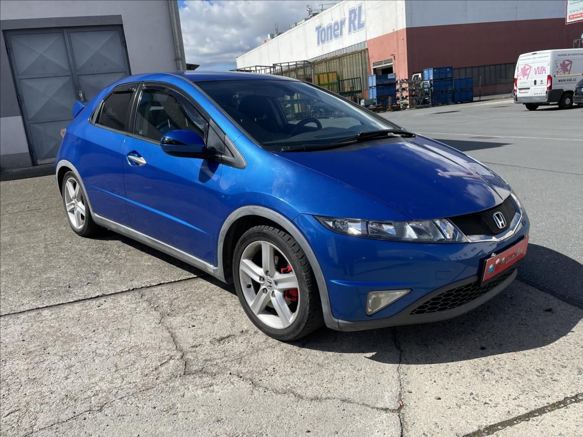 Honda Civic, 2,2 CTDi*103kW*Pravidelný serv - fotka 3