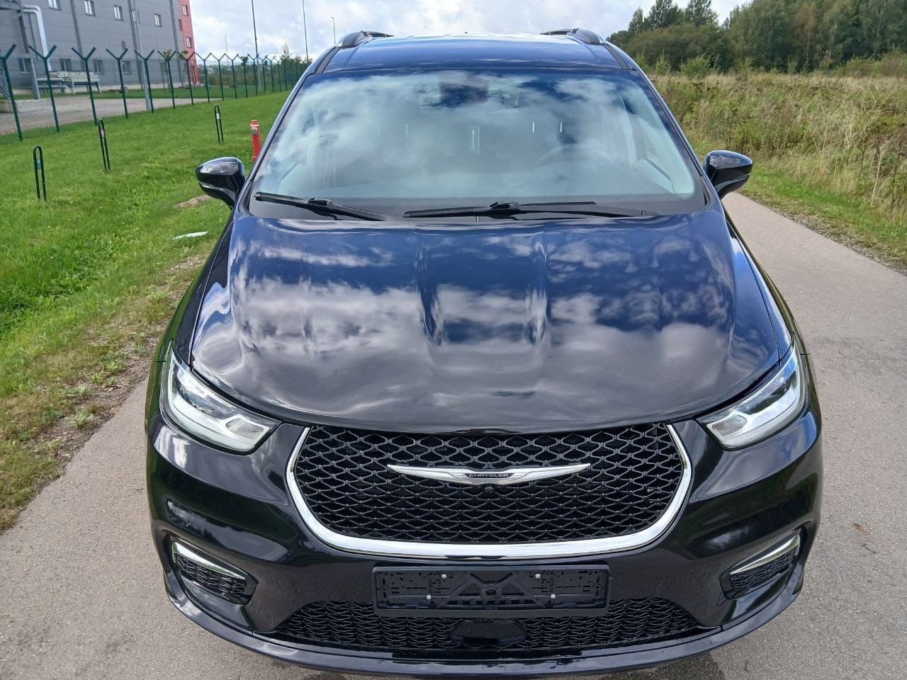 Chrysler Pacifica, 3.6L AWD Touring L - fotka 4