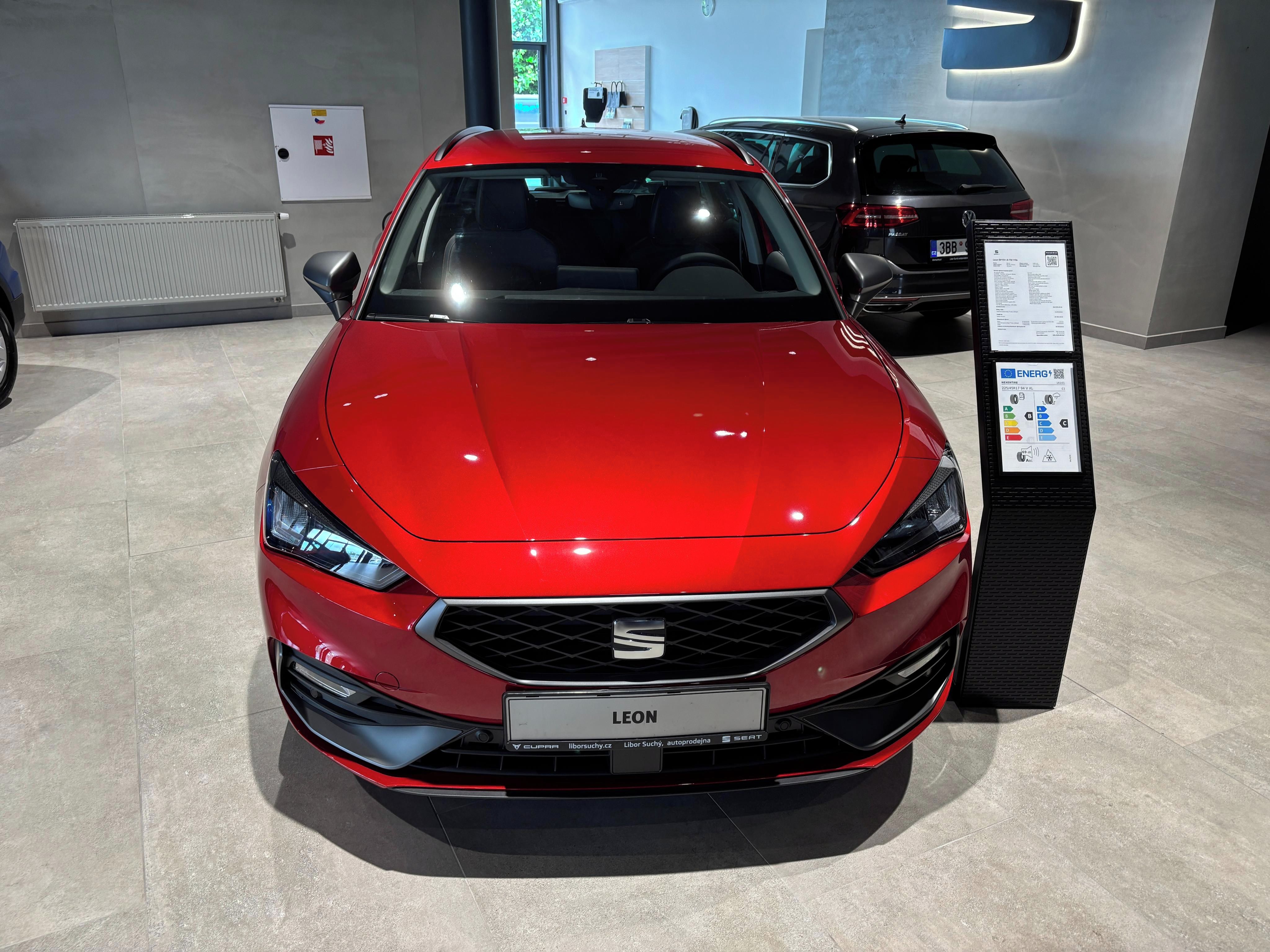 Seat Leon, FR 1.5 TSI 85 KW - fotka 2