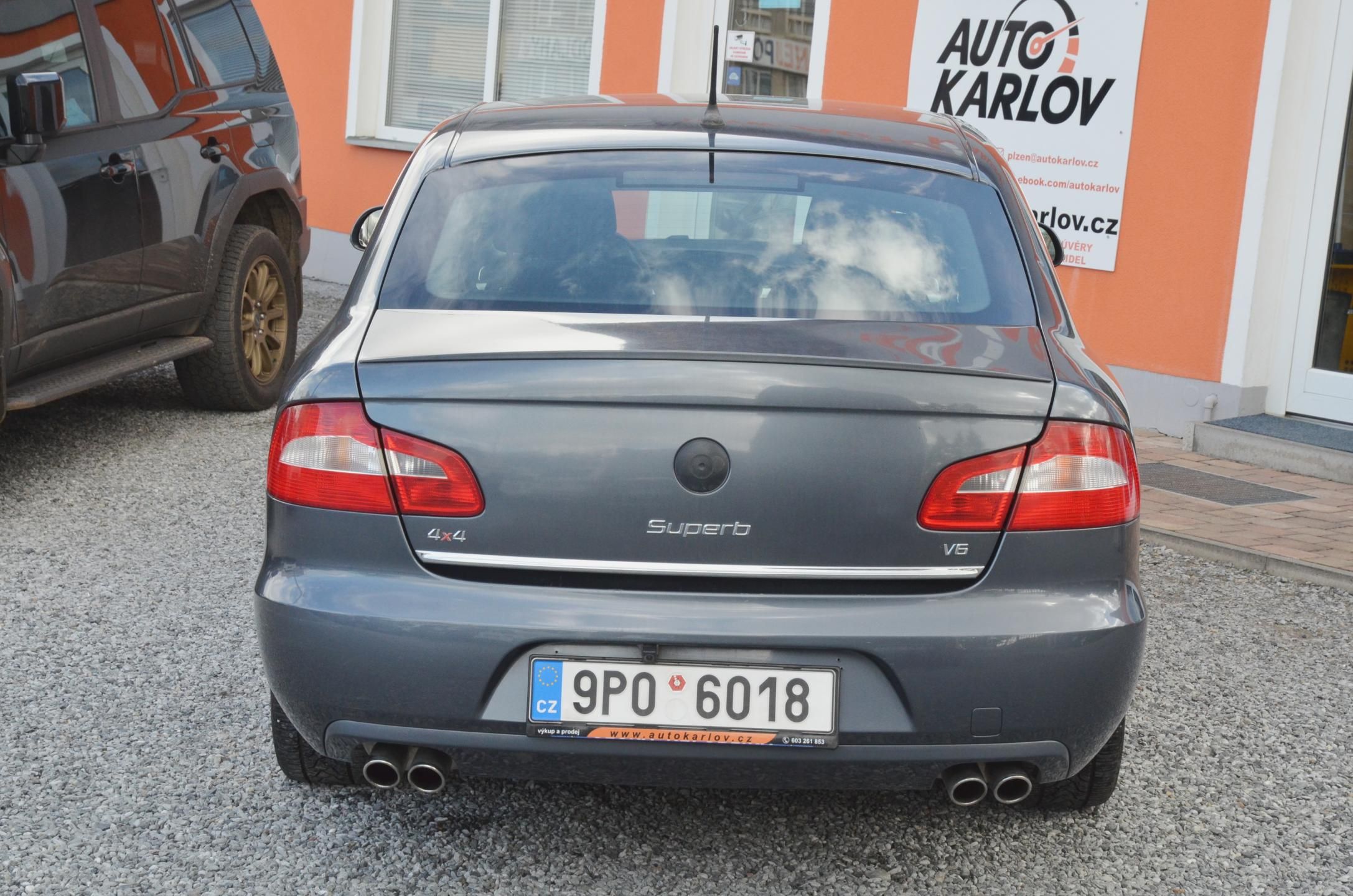 Škoda Superb, 3.6 V6 4x4 DSG 191kW - fotka 5