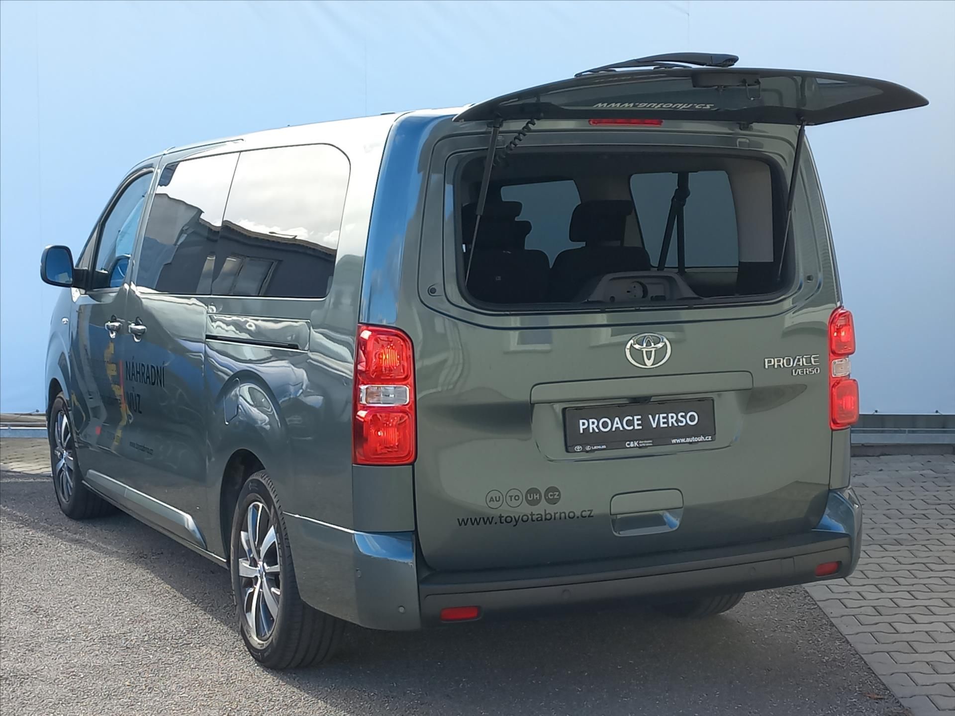 Toyota Proace Verso, 2,0 Diesel 177k  8st. A/T L2 - fotka 6