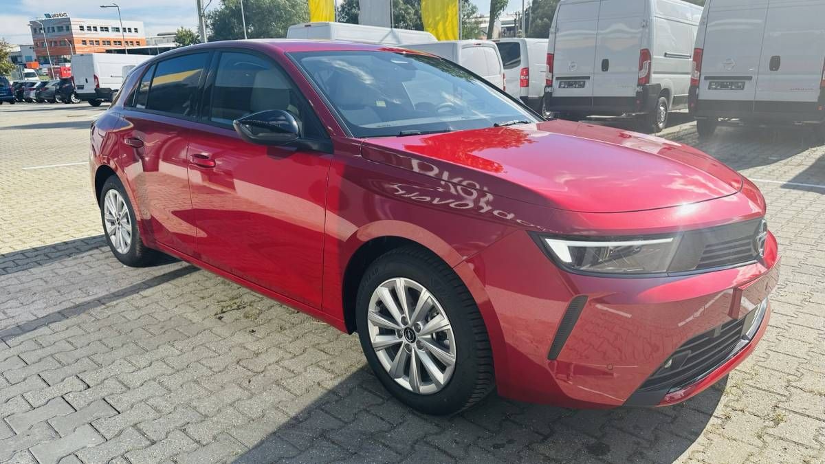 Opel Astra, Elegance HB 1.5 CDTI 96kW/130k - fotka 3