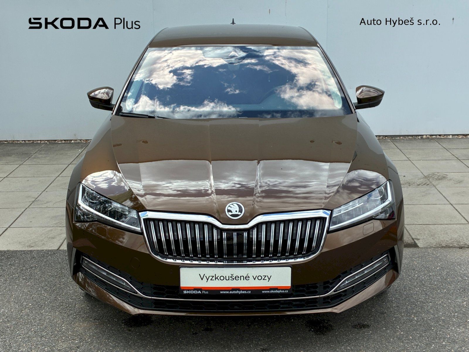 Škoda Superb, 2,0 TSI / 206 kW L&K DSG 4x4 - fotka 4