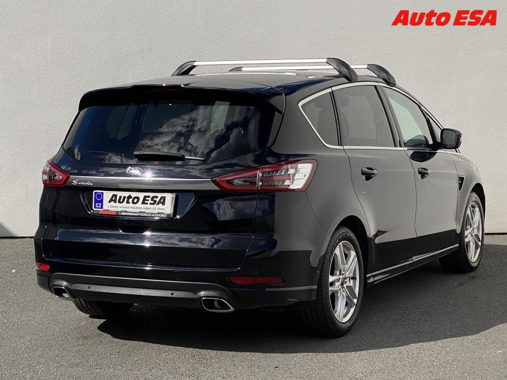 Ford S-MAX, 2.0 TDCi,1.maj,AT,LED - fotka 4