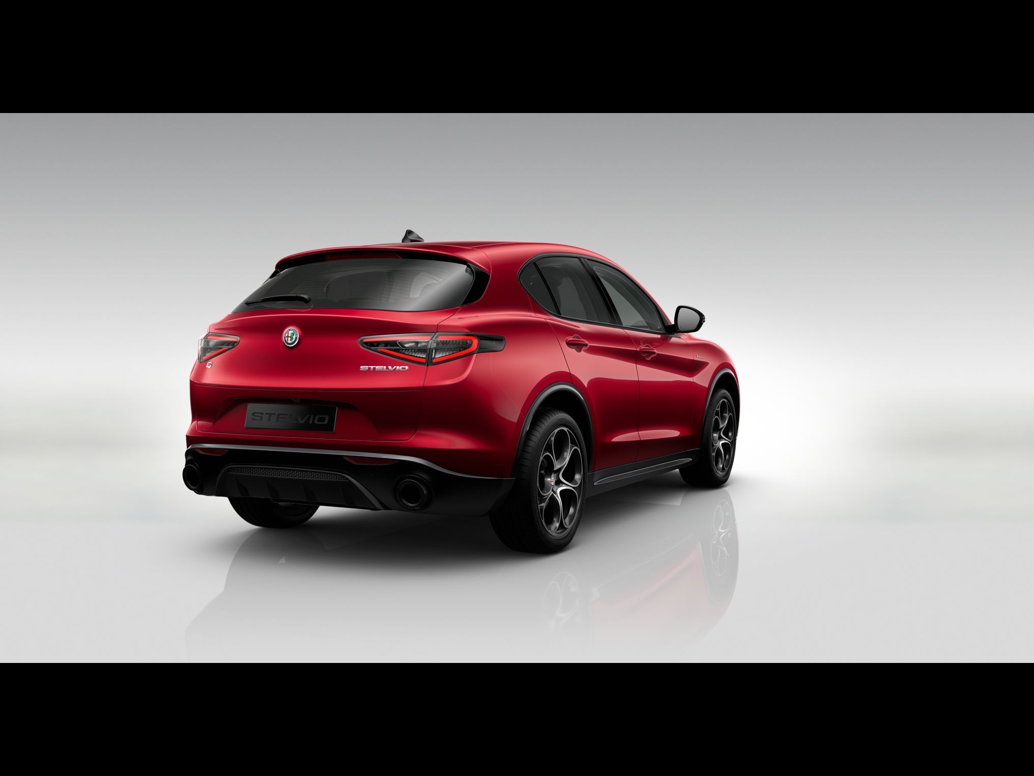Alfa Romeo Stelvio, Veloce 2.0 Turbo 280k AT8 Q4 - fotka 2