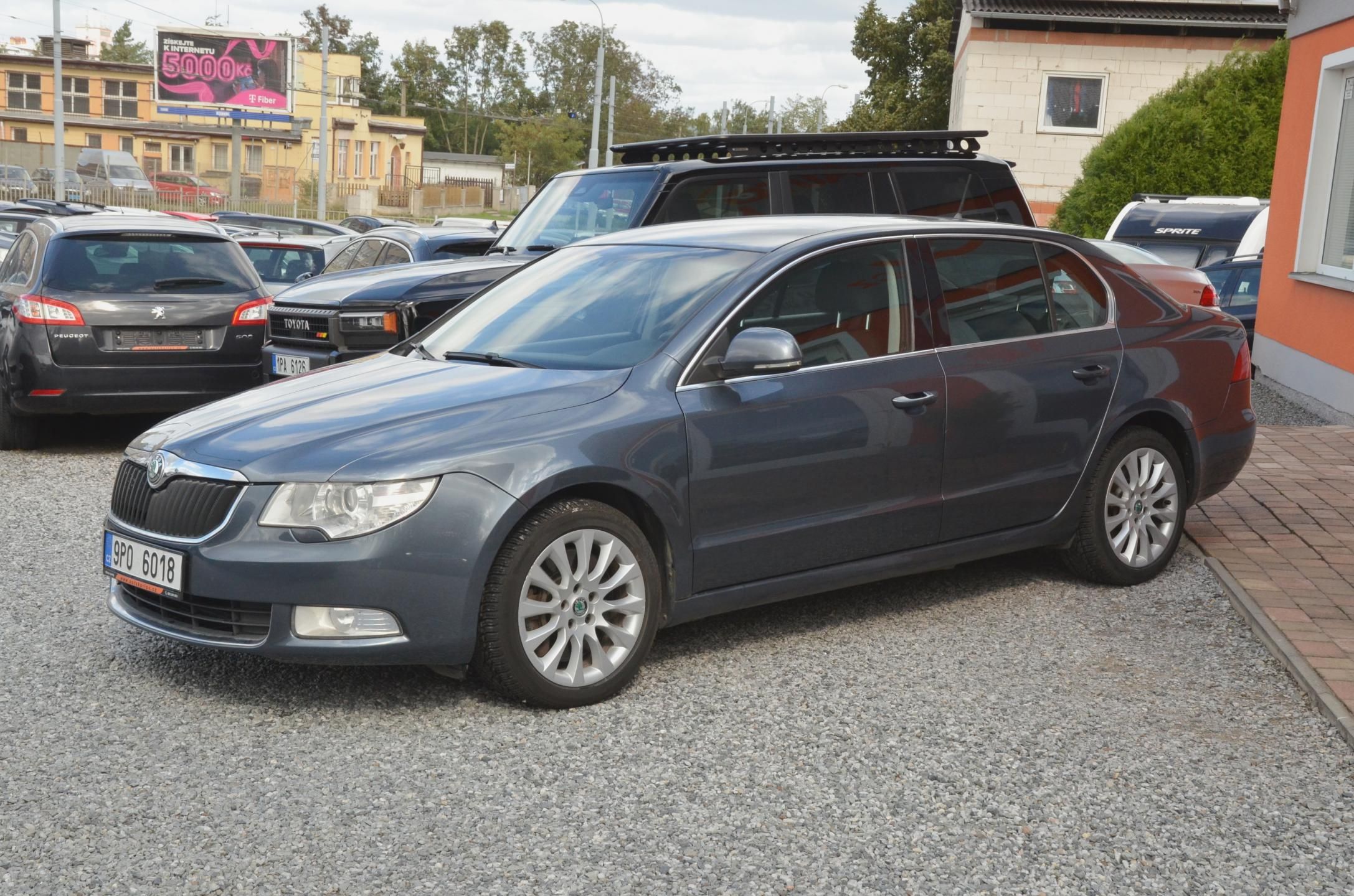 Škoda Superb, 3.6 V6 4x4 DSG 191kW - fotka 3
